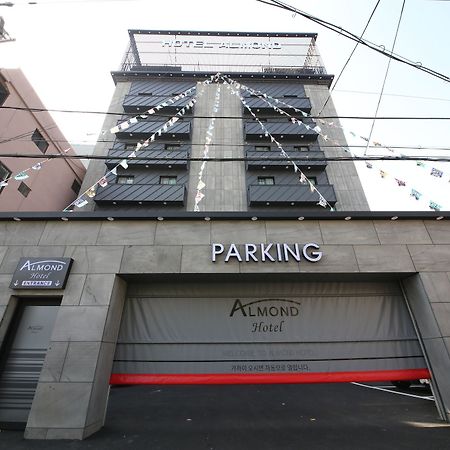 Almond Hotel Gupo Station Pusan Exteriér fotografie