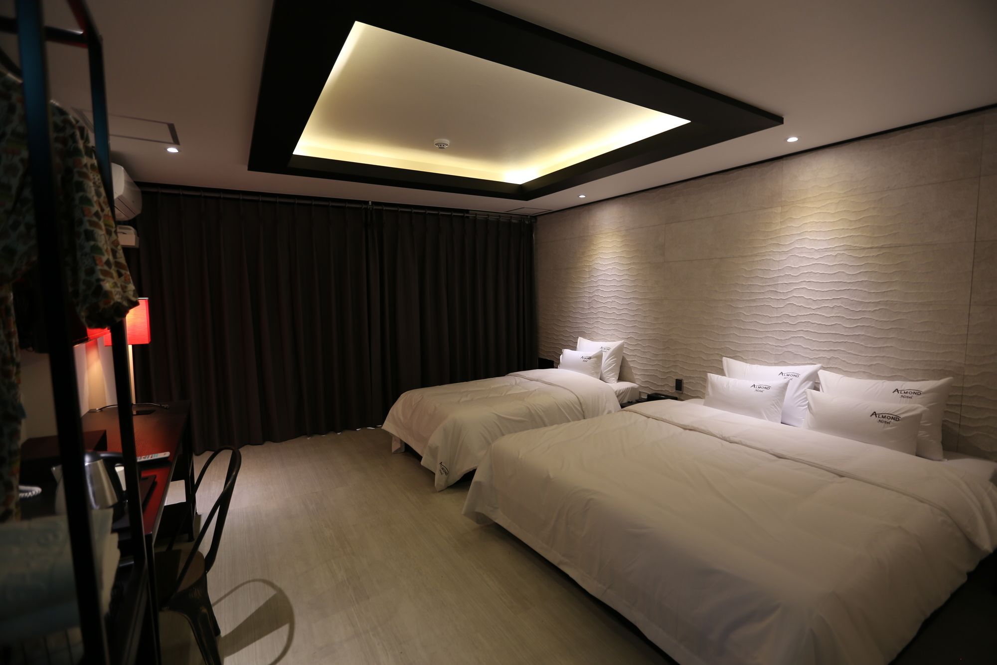 Almond Hotel Gupo Station Pusan Exteriér fotografie