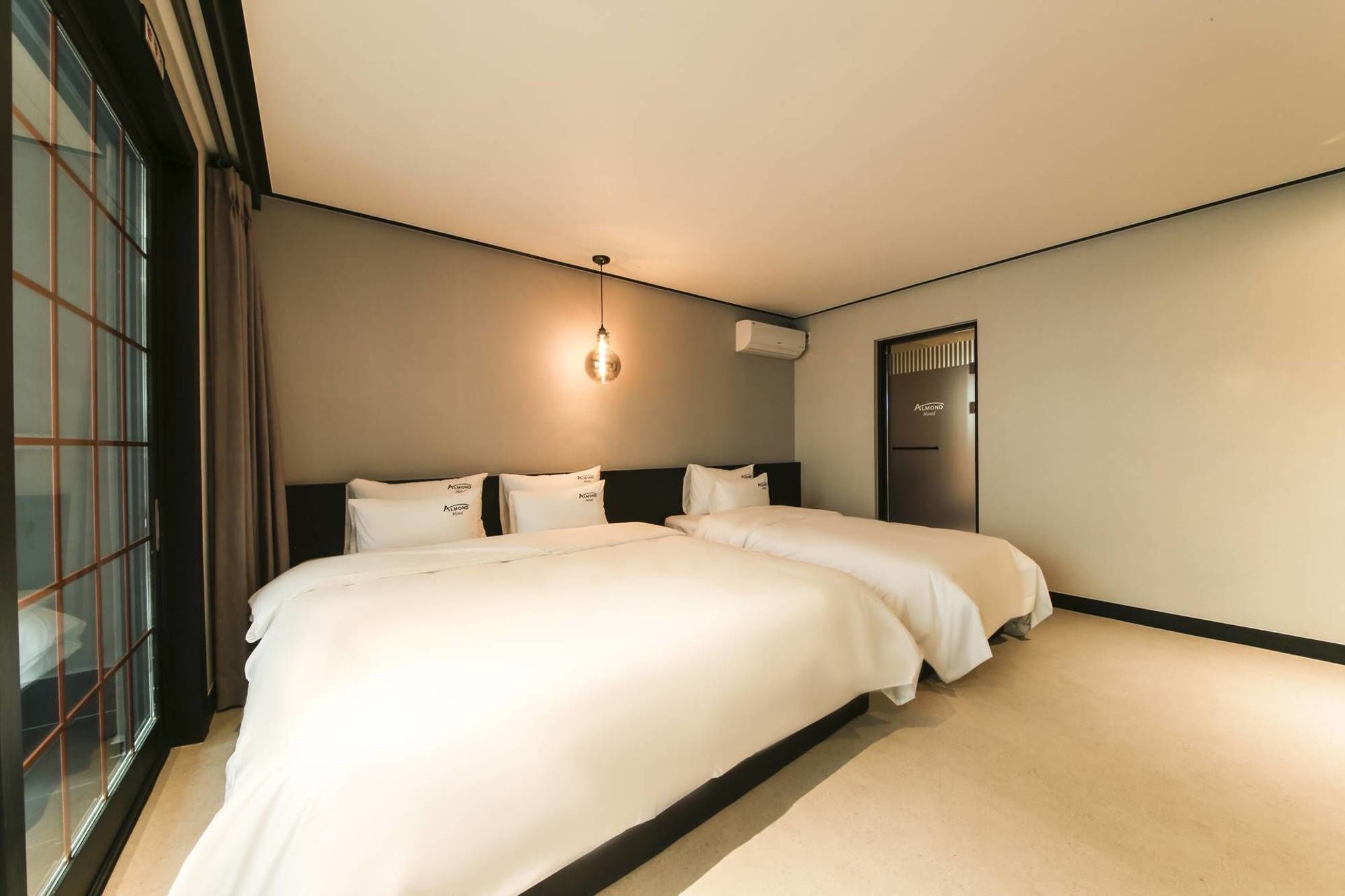 Almond Hotel Gupo Station Pusan Exteriér fotografie