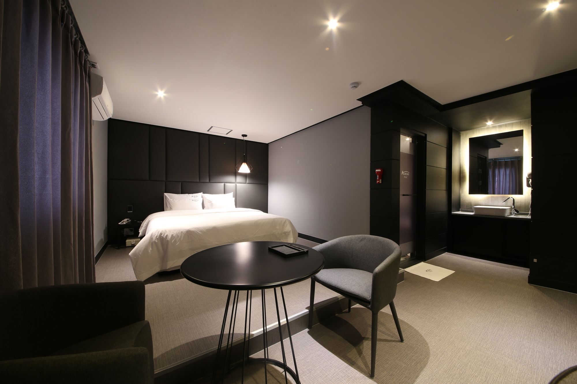Almond Hotel Gupo Station Pusan Exteriér fotografie